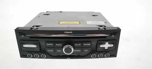  C229EG - RADIO +NAV.SYSTEEM/ ZIE 6579CP RP 16095878XT 1616962180 (C229EG)