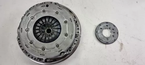  C636AE - T9/ B 1.2 12V HNY HN02 EB2DTS THP TURBO/ SACHS 102294001647 (C636AE)