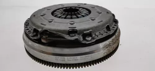  C636AE - T9/ B 1.2 12V HNY HN02 EB2DTS THP TURBO/ SACHS 102294001647 (C636AE)