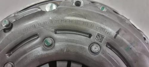 C672AE - B 1.2 12V 3CYL/ HN05 EB2ADTS/ MEERMASSA VLIEGWIEL/ VALEO (C672AE)