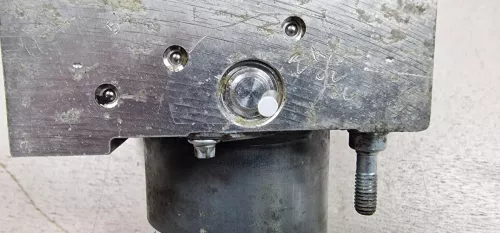  C331WH - 9677024980 0265252034 0265951861 9677024880/ ZIE (C331WH)