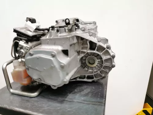 SEMI/ HDI 1.6 8V 9H05 DV6C/ MCD/ 20DS55 20DR04 20DR29