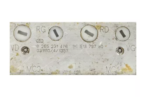 PSA / Stellantis HDI 1.4 8V 8HZ DV4TD/ GEEN ESP/ BOSCH/ 0265800301 (OP (0000257910)