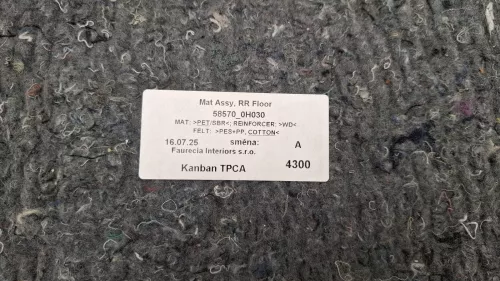 PSA / Stellantis KOFFERMAT MET VERSTEVIGING IN HET MIDDEN/ 58570_0H030 (0000384227)